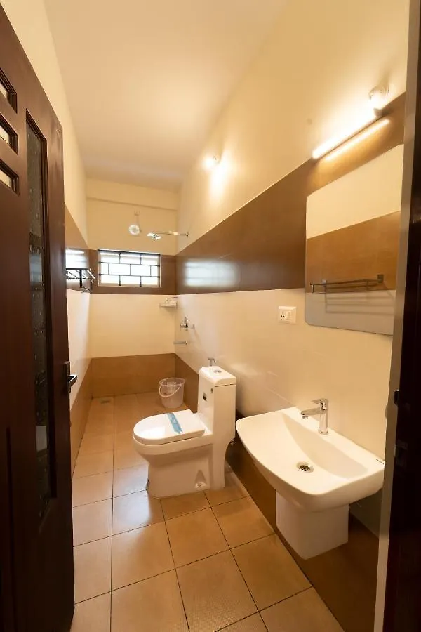 Natures Loft Apartment Thekkady Homestay