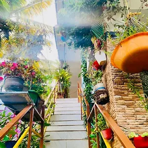 Homestay Mountain View, Thekkady